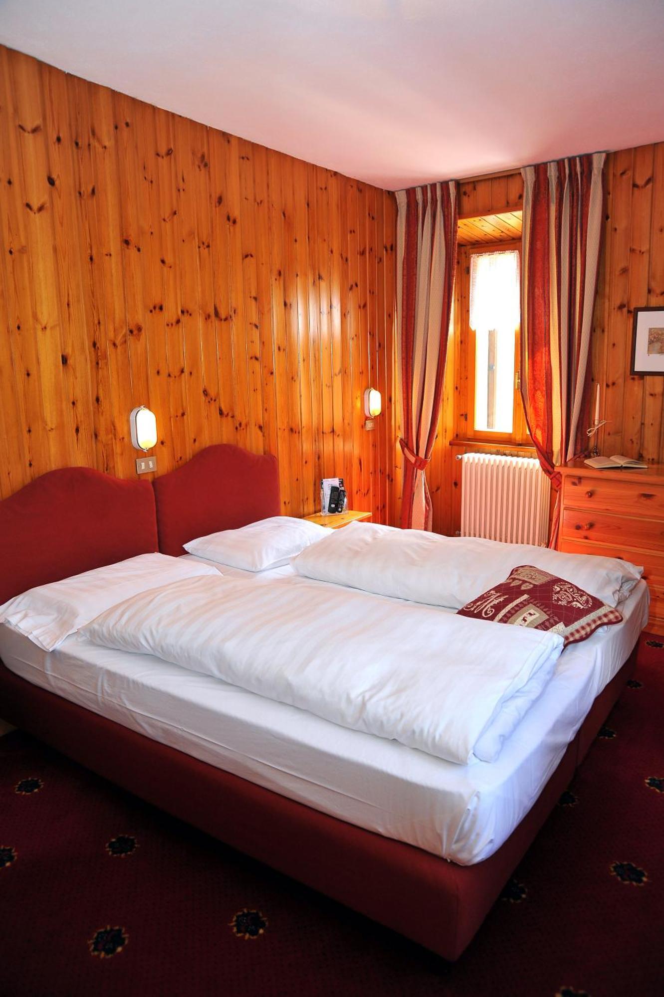 Albergo Stelvio Bormio Buitenkant foto