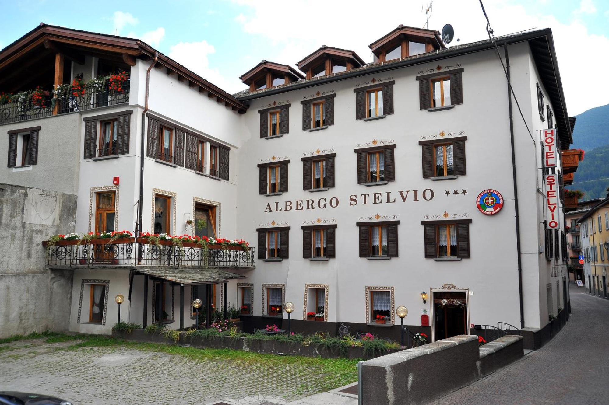 Albergo Stelvio Bormio Buitenkant foto
