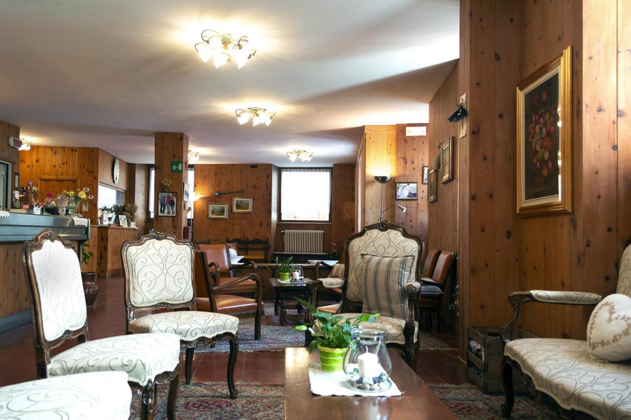 Albergo Stelvio Bormio Buitenkant foto